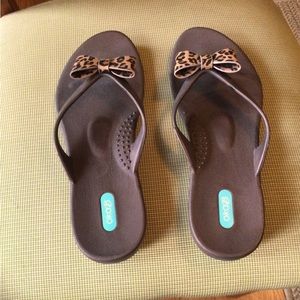 OkaB Leopard Sandals size 1O NWT